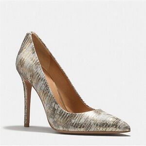 Coach 7.5 Chic gold Metallic Stiletto pumps Heels